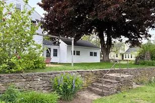 82 Petersham Rd, Hardwick, MA 01037 - Photo 11