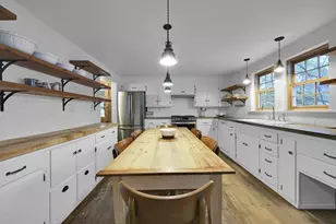 82 Petersham Rd, Hardwick, MA 01037 - Photo 19