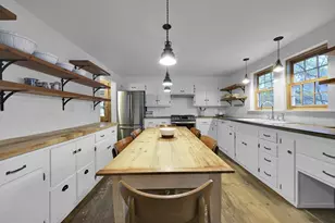 82 Petersham Rd, Hardwick, MA 01037 - Photo 11