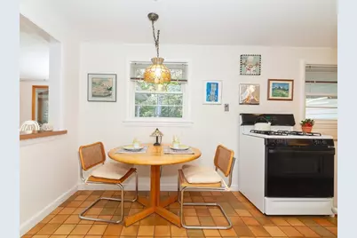 40 Dunster Rd, Framingham, MA 01702 - Photo 9