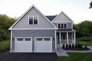889 Maple St, Mansfield, MA 02048 - Photo 1