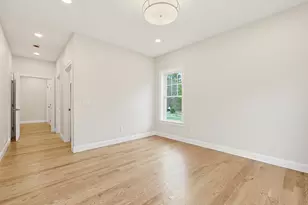 889 Maple St, Mansfield, MA 02048 - Photo 9
