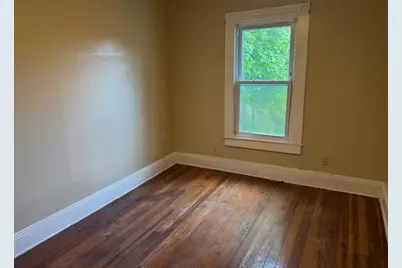 37-39 Wilmont St, Springfield, MA 01108 - Photo 11