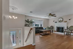 8 Park Cir, Attleboro, MA 02703 - Photo 3