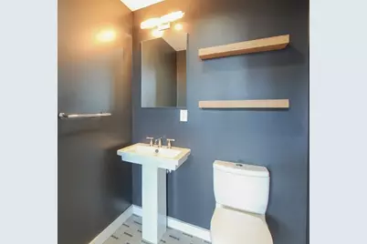 346 Congress Street #611, Boston, MA 02210 - Photo 23