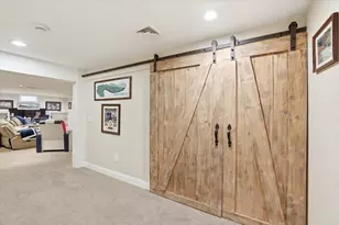 140 Pheasant Hill Cir, Barnstable, MA 02635 - Photo 23