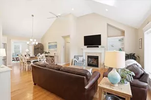 140 Pheasant Hill Cir, Barnstable, MA 02635 - Photo 9
