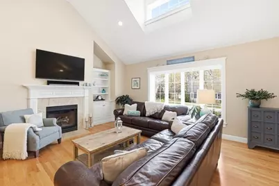 140 Pheasant Hill Cir, Barnstable, MA 02635 - Photo 11