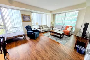 175 Blossom St, Boston, MA 02114 - Photo 3