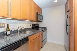 64 Main St, Stoneham, MA 02180 - Photo 7