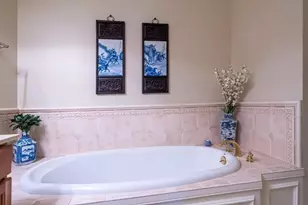 68 Charles Ct, Southborough, MA 01772 - Photo 19