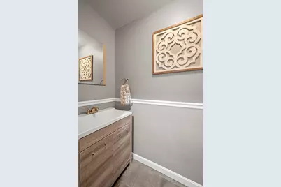 65 Center St, Groveland, MA 01834 - Photo 25
