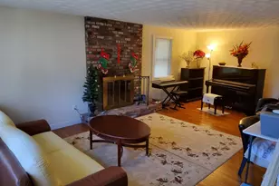 1696 Liberty St, Braintree, MA 02184 - Photo 3