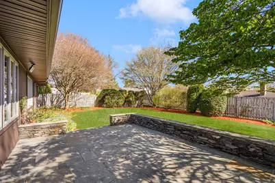 45 Archer St, Fall River, MA 02720 - Photo 3