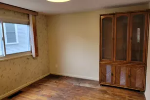 28 Dodge Rd, Boston, MA 02136 - Photo 5