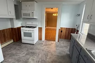 138 Park St, Stoughton, MA 02072 - Photo 3