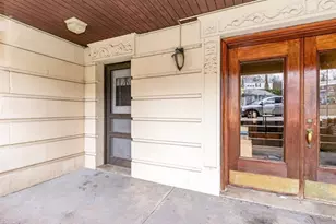 2035 Commonwealth Ave, Boston, MA 02135 - Photo 11