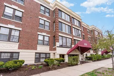 2035 Commonwealth Ave #2, Boston, MA 02135 - Photo 1