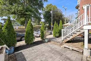 9 Cedar St, Boston, MA 02119 - Photo 25