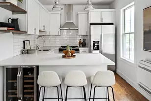 9 Cedar St, Boston, MA 02119 - Photo 5