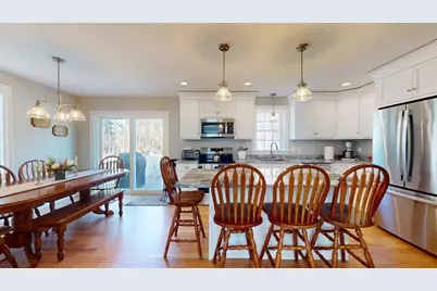 287 Wareham, Middleborough, MA 02346 - Photo 9