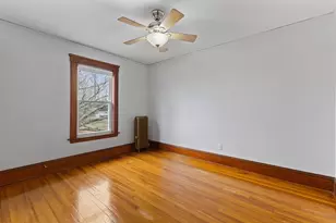 183 Pleasant St, Grafton, MA 01560 - Photo 19