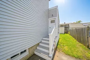 30 Arnold St, Quincy, MA 02169 - Photo 21