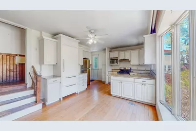 36 Dexter Rd, Newton, MA 02460 - Photo 9