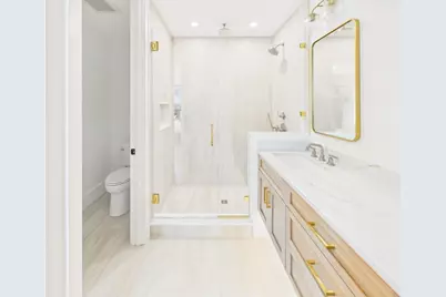 1674 Columbia Road, Boston, MA 02127 - Photo 17