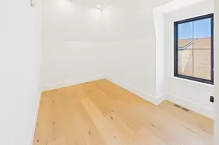 1674 Columbia Rd, Boston, MA 02127 - Photo 21