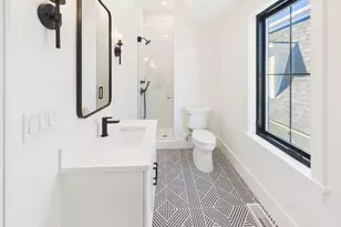 244 L St, Boston, MA 02127 - Photo 25