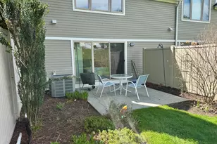 61 Bayberry Ln, Dartmouth, MA 02747 - Photo 37
