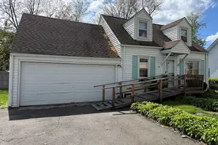 17 Royal St, Agawam, MA 01030 - Photo 1