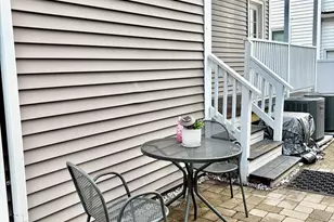 88 Gardner St, Waltham, MA 02453 - Photo 15