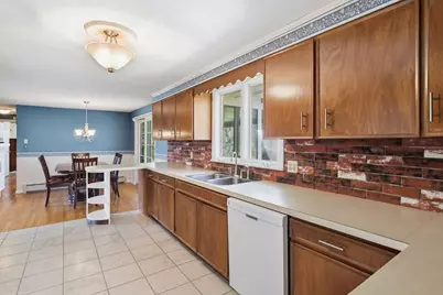 7 Dragon Circle, Easthampton, MA 01027 - Photo 17