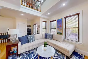 17 Hammond St, Somerville, MA 02143 - Photo 7