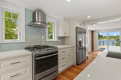 473 Main Street, Amesbury, MA 01913 - Photo 3