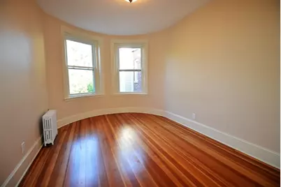 35 Saint Paul St. #6, Brookline, MA 02446 - Photo 7