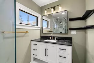 271 Broadway, Haverhill, MA 01832 - Photo 17