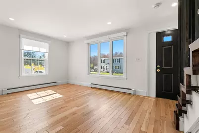 271 Broadway, Haverhill, MA 01832 - Photo 3