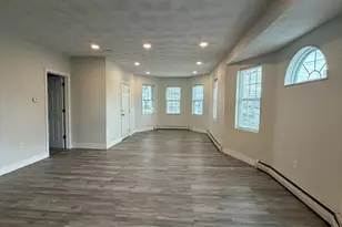 541 N Front St, New Bedford, MA 02745 - Photo 7