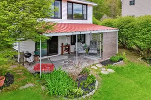 31 Spring St, Lunenburg, MA 01462 - Photo 7