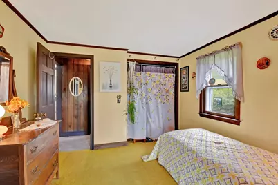 31 Spring St, Lunenburg, MA 01462 - Photo 23