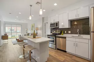 10 Essex St, Cambridge, MA 02139 - Photo 3