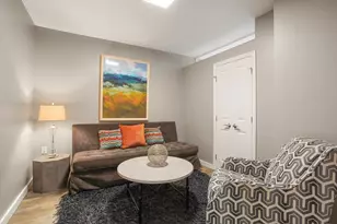 10 Essex St, Cambridge, MA 02139 - Photo 7