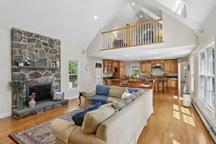 34 Broken Tree Rd, Medway, MA 02053 - Photo 9