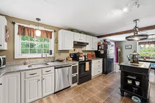 22 Birch St, West Brookfield, MA 01585 - Photo 5