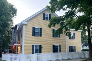 7 Perry St, Brookline, MA 02445 - Photo 17