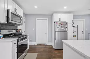 16 Cloutman St, Salem, MA 01970 - Photo 7