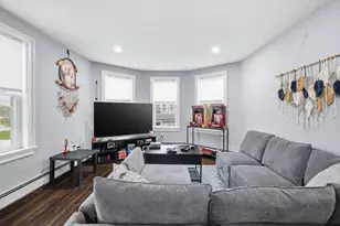 16 Cloutman St, Salem, MA 01970 - Photo 5